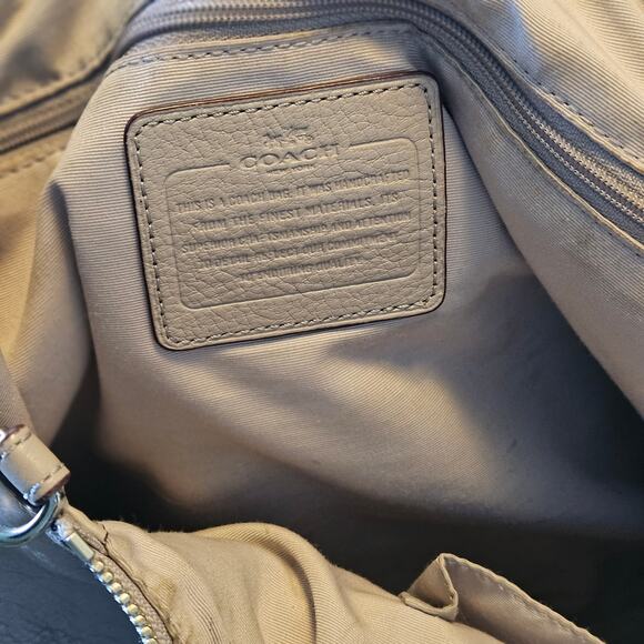 Coach Kelsey Satchel | Tan Pebbled Leather | Missing Strap - Picture 5 of 7